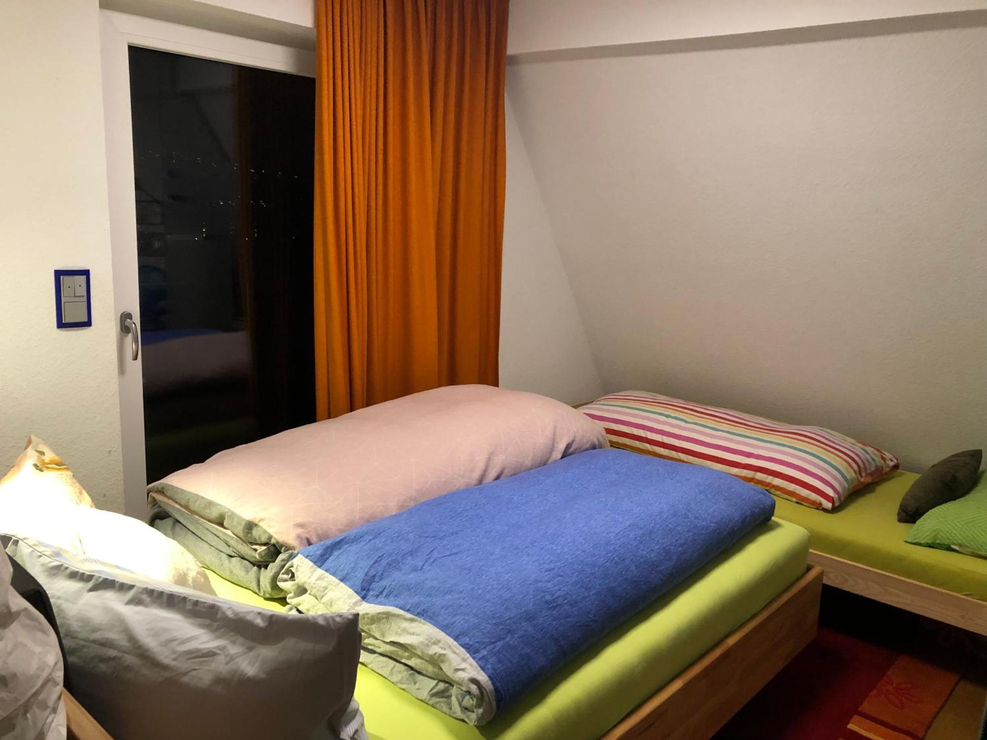 Aussichtszimmer Mit Modernem Glasbad Und Balkon Coblenza Exterior foto